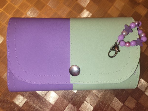 Wallet lila grün